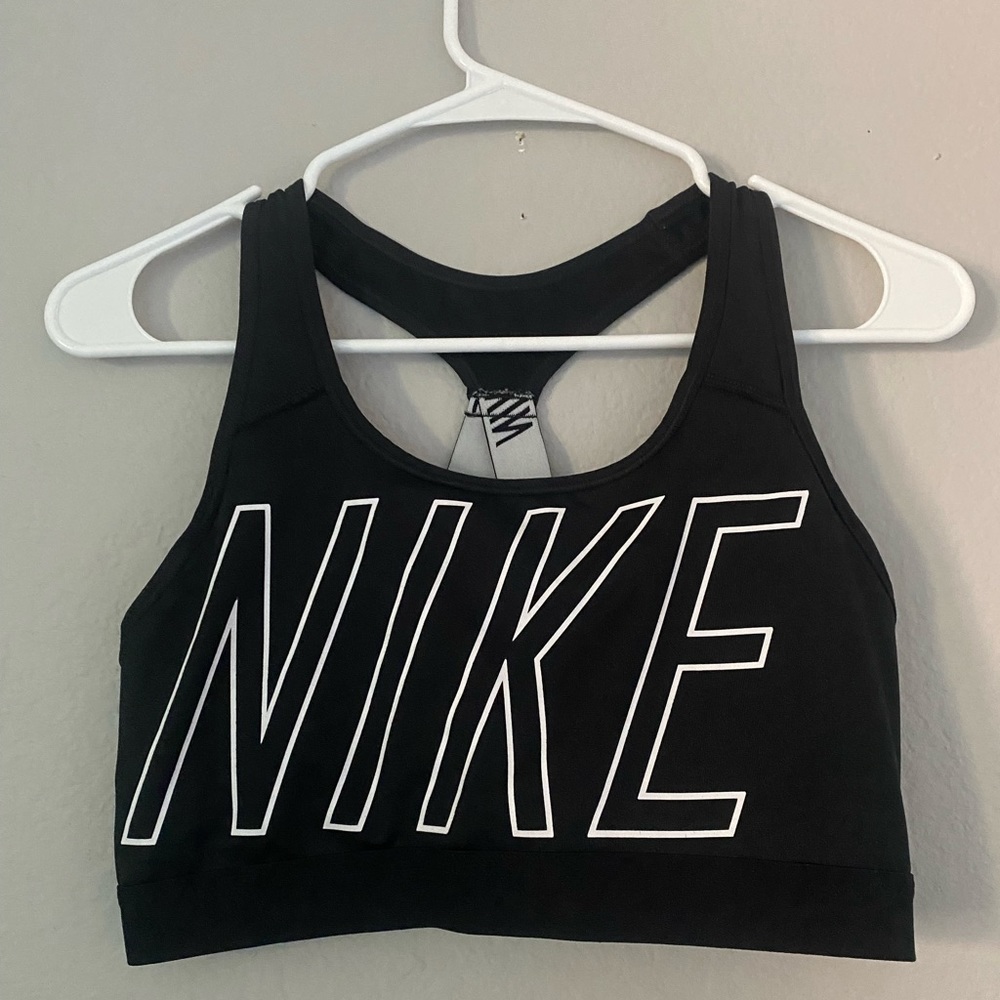Nike sports bra